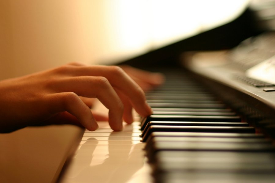 Đàn Piano Điện Yamaha CLP 665 GP PE