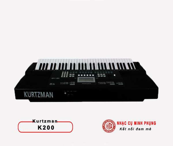Đàn organ Kurtzman K250 có các cổng thuận tiện cho việc học nhạc