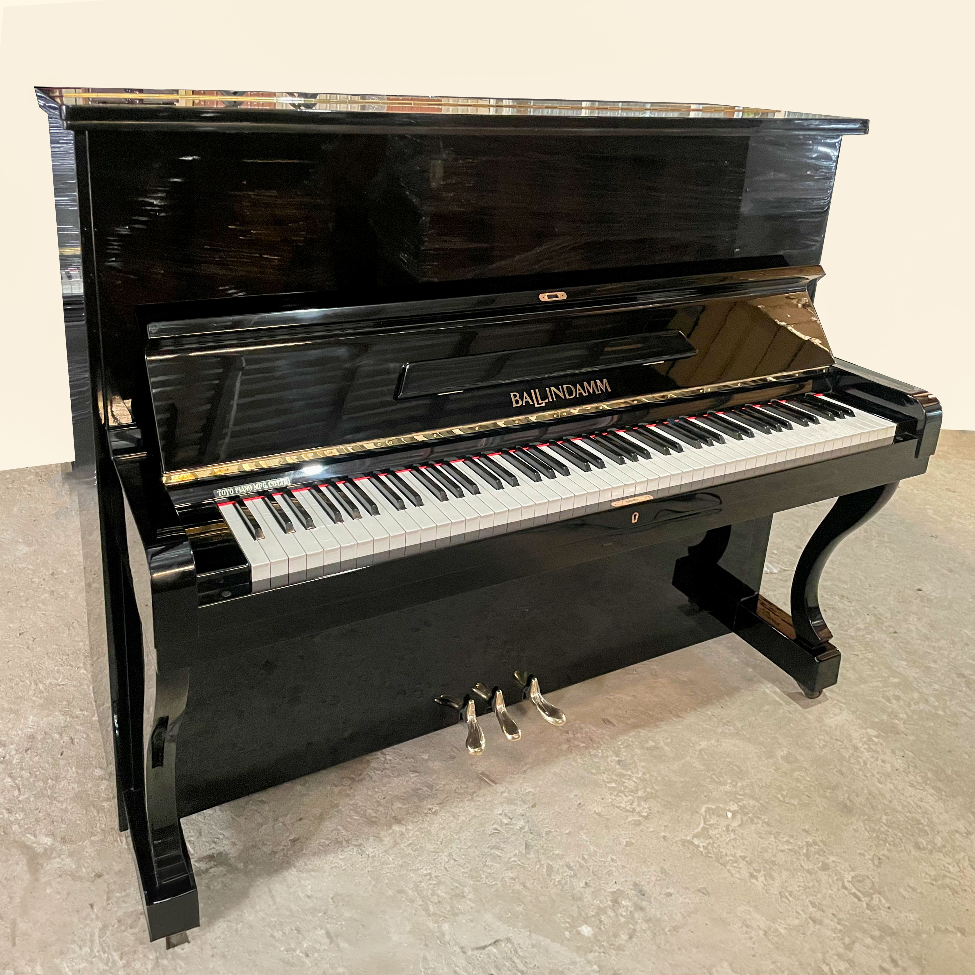 ĐÀN PIANO CƠ BALLINDAMM B126