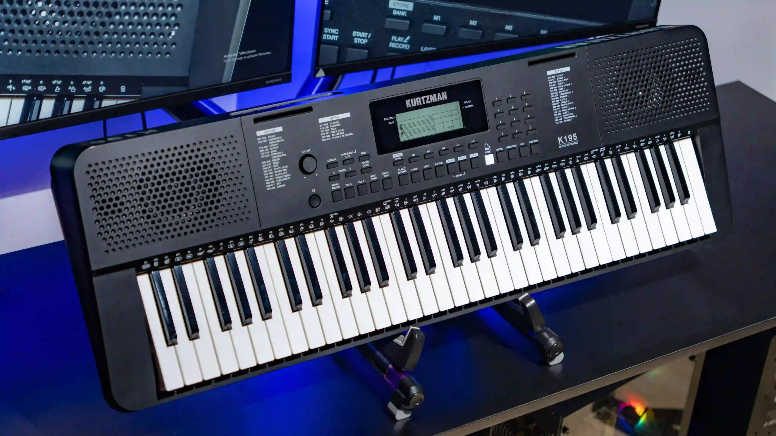 Keyboard v&agrave; Touch Response tr&ecirc;n Kurtzman K195