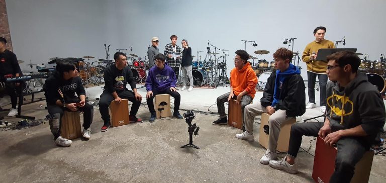 Bạn mất khoảng bao lâu để chơi được trống Cajon Hồ Chí Minh ?